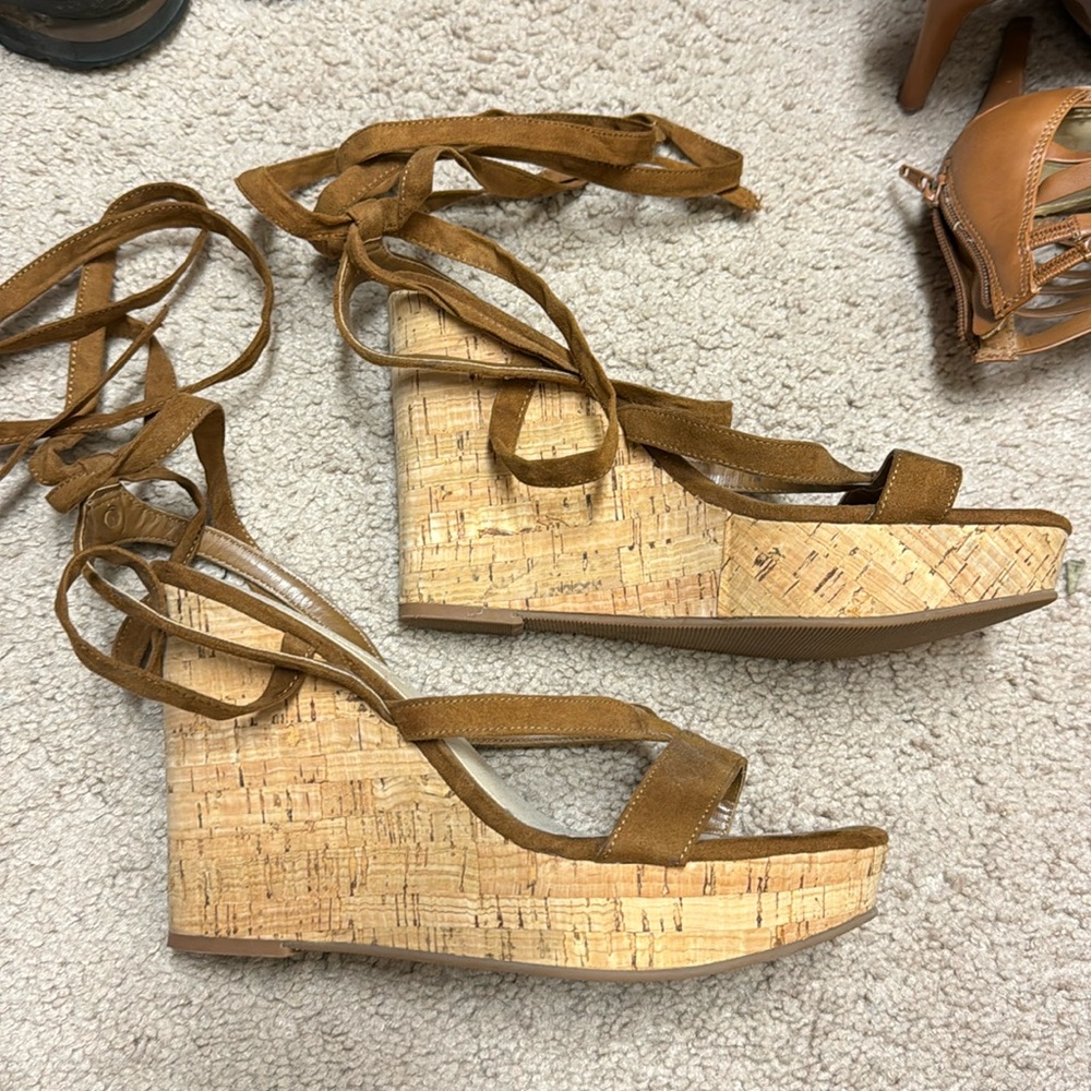 Guess wedge ankle tie